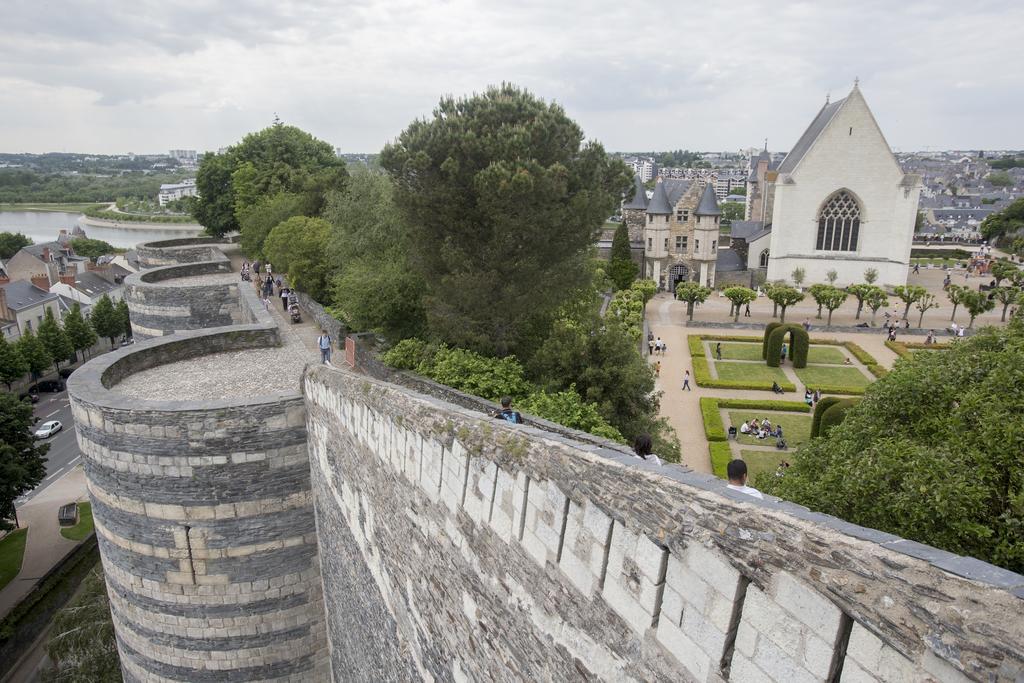Kyriad Angers Ouest Beaucouzé Exterior foto