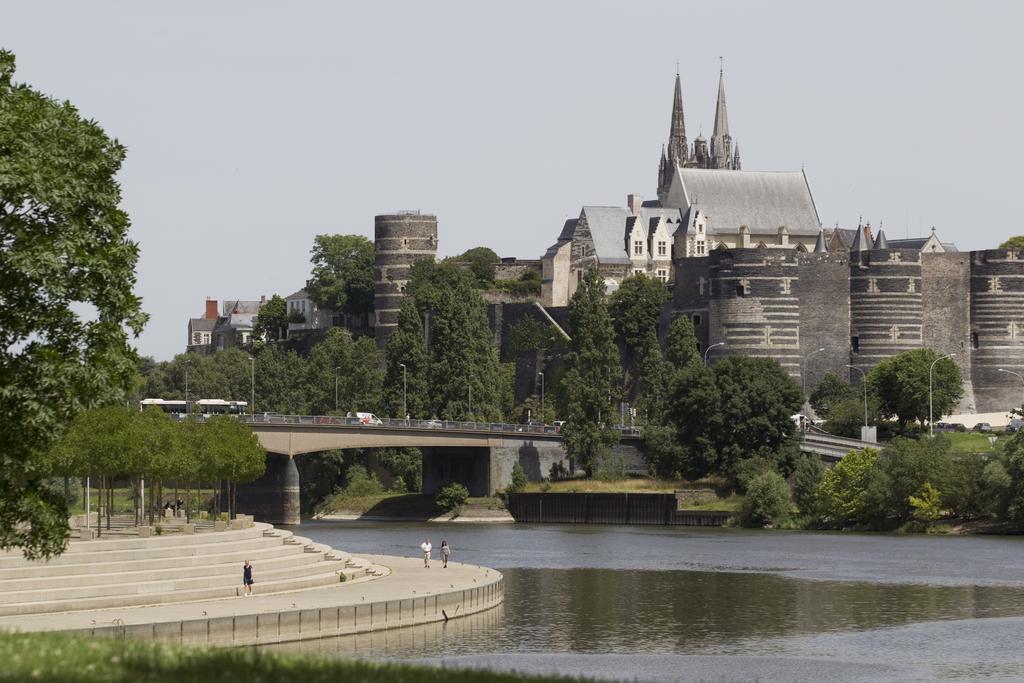 Hotel Kyriad Angers Ouest Beaucouzé Exterior foto