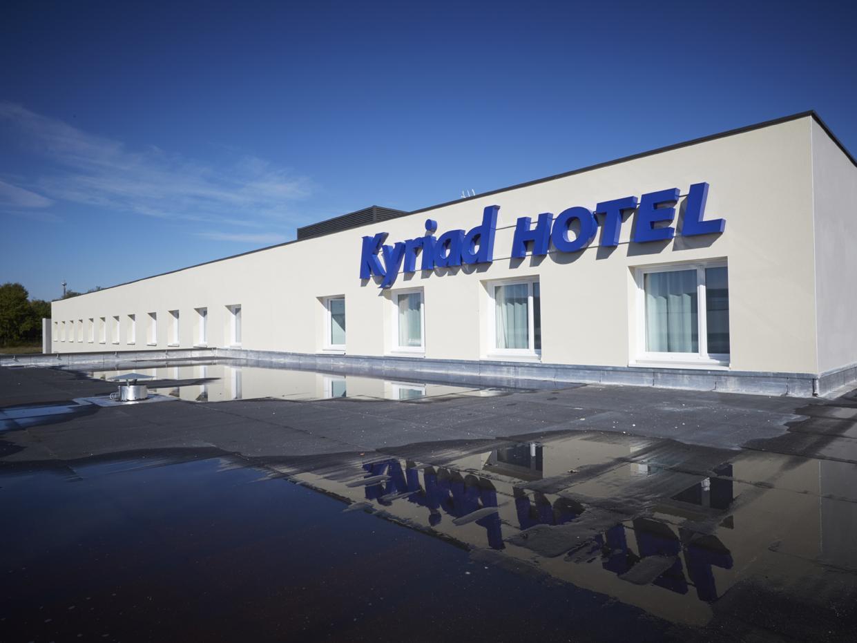 Hotel Kyriad Angers Ouest Beaucouzé Exterior foto